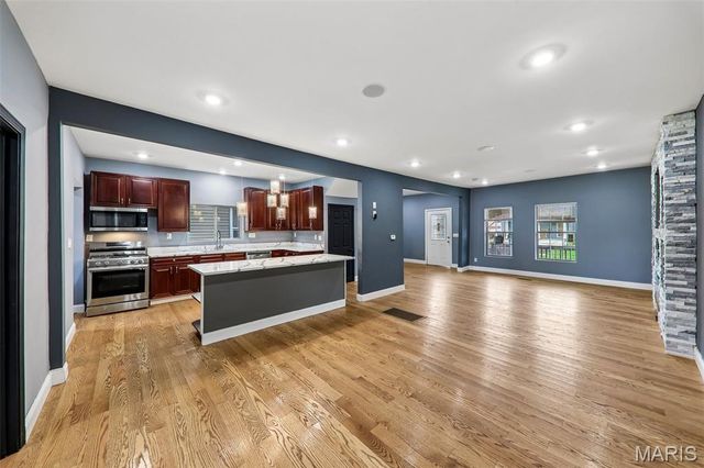 2128 Cleveland Boulevard, Granite City, IL 62040