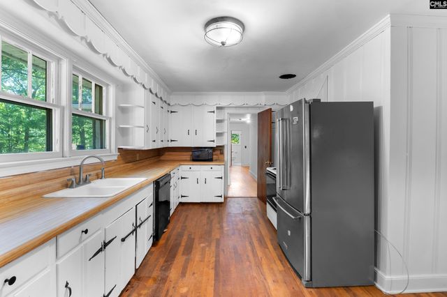 1443 Saluda River Drive, West Columbia, SC 29169