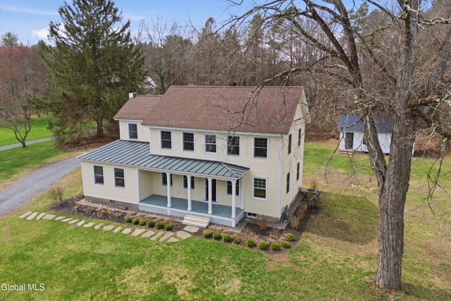 143 Meadowbrook Road, Saratoga Springs, NY 12866