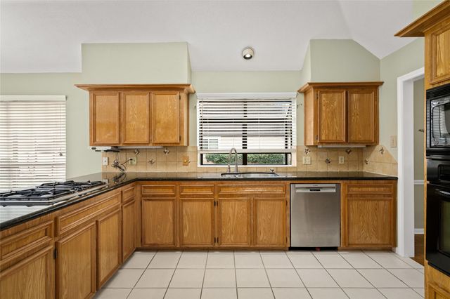 16106 Ridge Park Drive, Houston, TX 77095