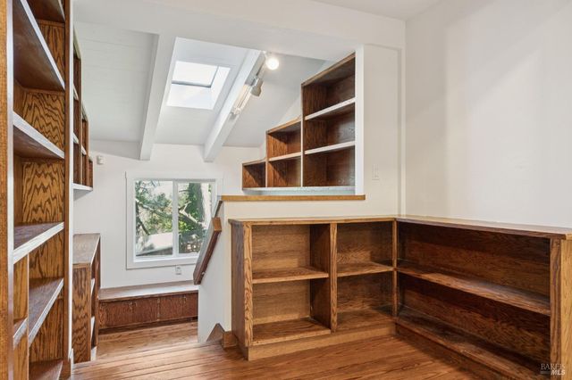 31 Via Los Altos, Tiburon, CA 94920