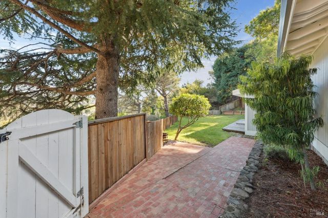 31 Via Los Altos, Tiburon, CA 94920