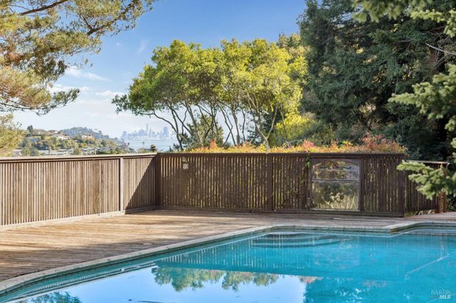 31 Via Los Altos, Tiburon, CA 94920