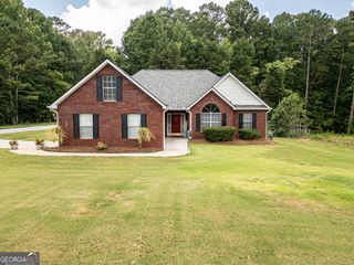 15 Fairwoods Court, Covington, GA 30016