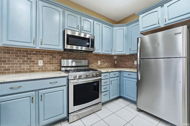 14211 Raynham Road, Fort Wayne, IN 46814