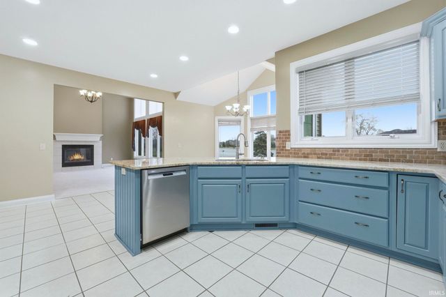 14211 Raynham Road, Fort Wayne, IN 46814