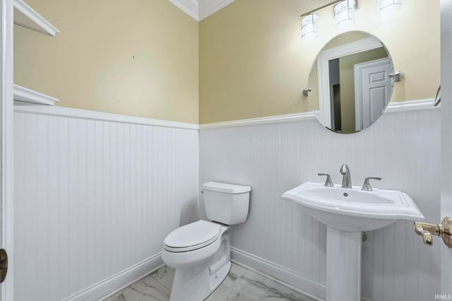 14211 Raynham Road, Fort Wayne, IN 46814