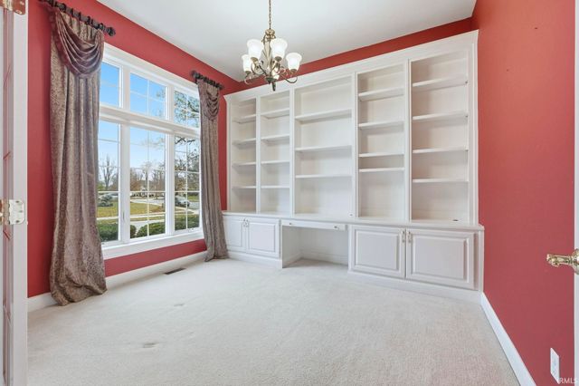 14211 Raynham Road, Fort Wayne, IN 46814