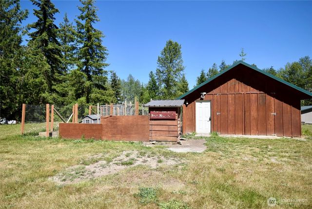 561 Country Acres Lane, Sequim, WA 98382
