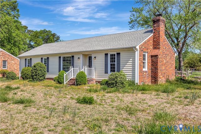 6986 Cornfield Ln, Mechanicsville, VA 23111