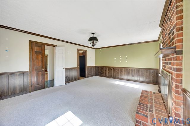 6986 Cornfield Ln, Mechanicsville, VA 23111
