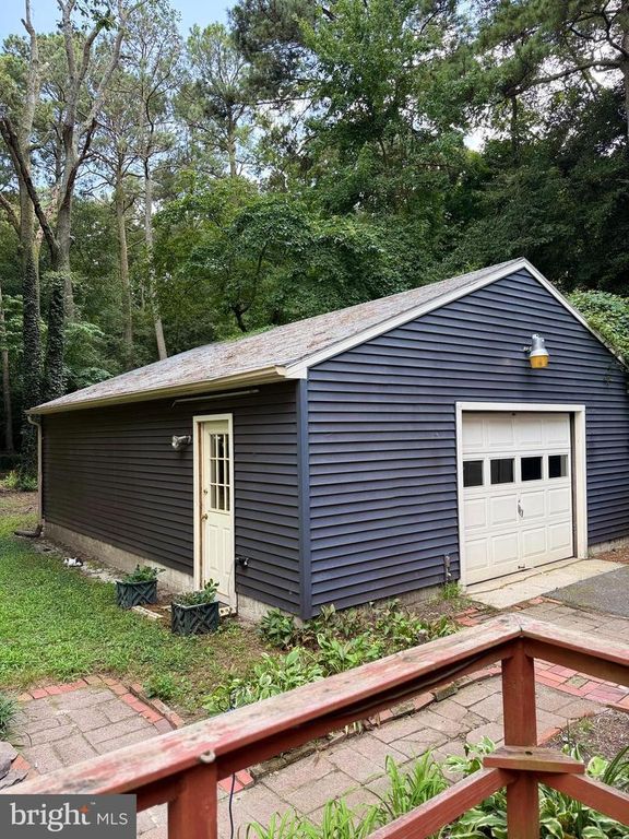 30575 ZION RD, Salisbury, MD 21804