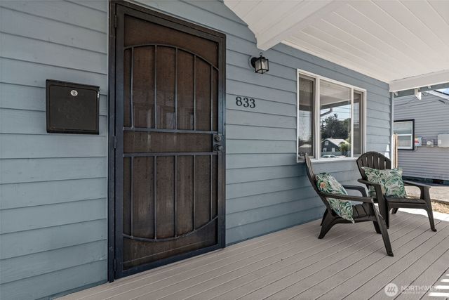 833 S Meyers, Tacoma, WA 98465