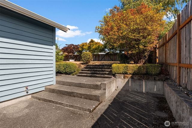 833 S Meyers, Tacoma, WA 98465