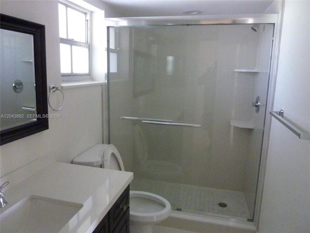 3200 N Palm Aire Drive 305, Pompano Beach, FL 33069