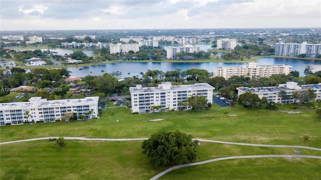 3200 N Palm Aire Drive 305, Pompano Beach, FL 33069