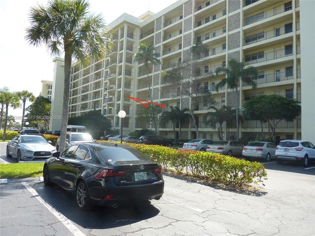 3200 N Palm Aire Drive 305, Pompano Beach, FL 33069