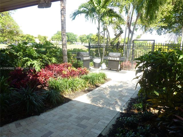 3200 N Palm Aire Drive 305, Pompano Beach, FL 33069
