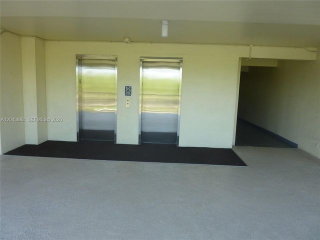 3200 N Palm Aire Drive 305, Pompano Beach, FL 33069