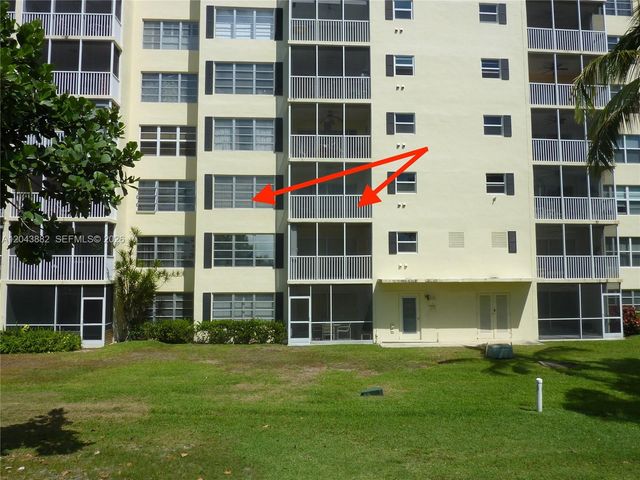3200 N Palm Aire Drive 305, Pompano Beach, FL 33069