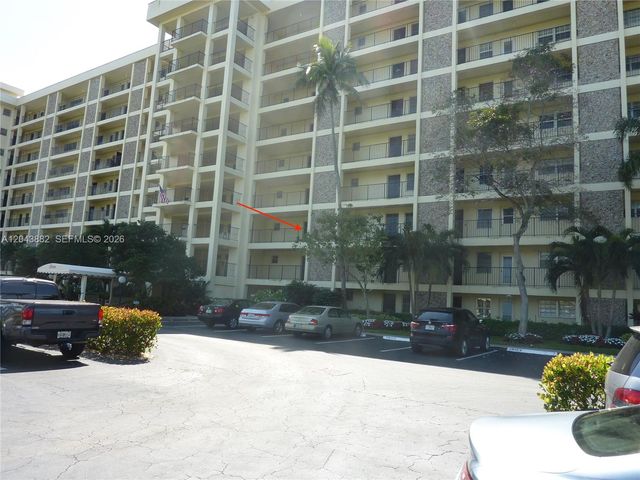 3200 N Palm Aire Drive 305, Pompano Beach, FL 33069
