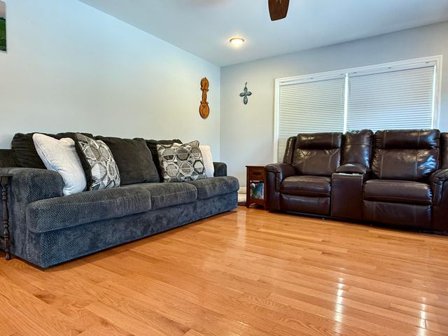 559 Perry Mills Road, Champlain, NY 12919