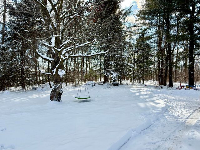 559 Perry Mills Road, Champlain, NY 12919