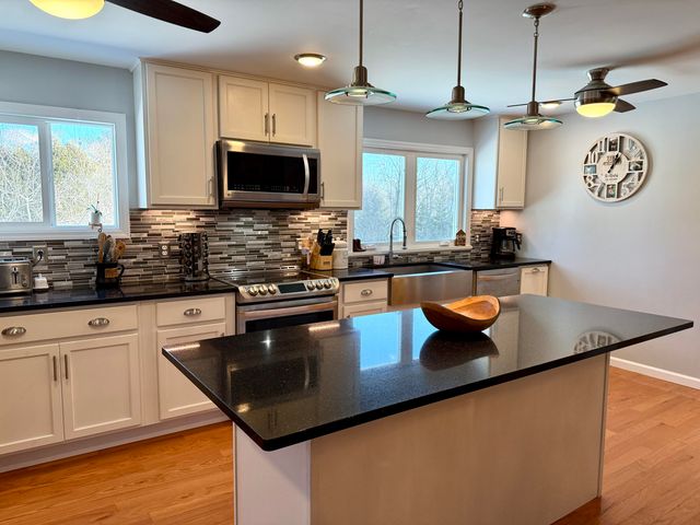 559 Perry Mills Road, Champlain, NY 12919