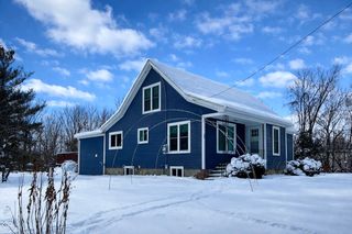 559 Perry Mills Road, Champlain, NY 12919