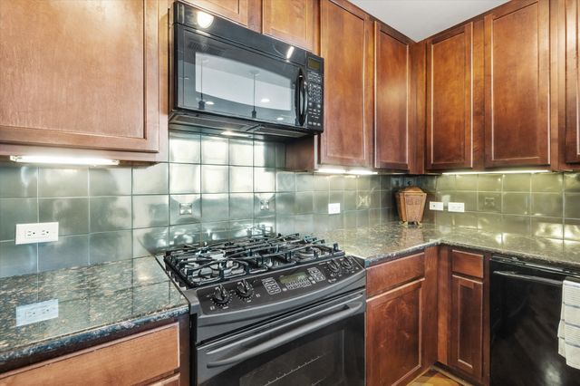 500 Throckmorton Street 2301, Fort Worth, TX 76102