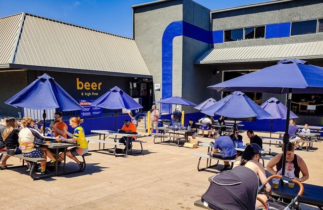 1035 W 17th Street, Houston, TX 77008