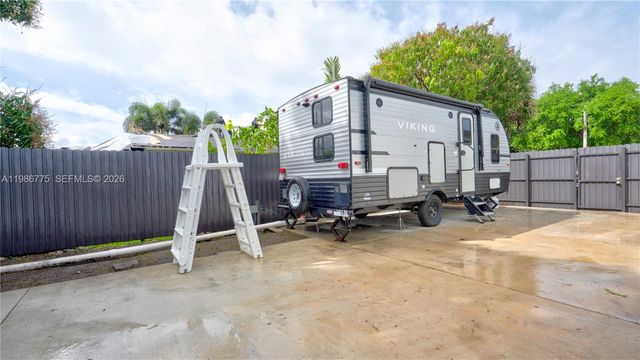10529 NW 35th Avenue, Miami, FL 33147