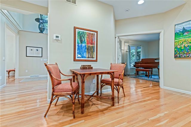 60 Pheasant Drive, East Greenwich, RI 02818