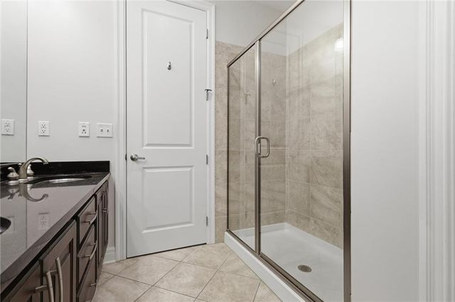 1101 Walnut Street 1707, Kansas City, MO 64106