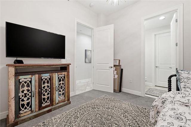 1101 Walnut Street 1707, Kansas City, MO 64106