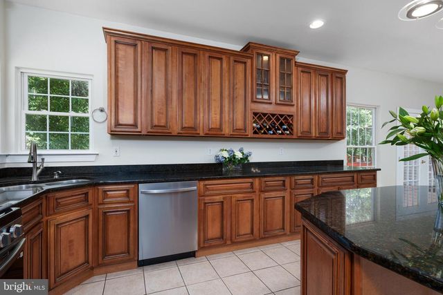 116 RABBIT HILL RD, Princeton Junction, NJ 08550
