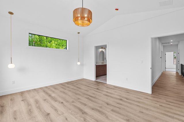 5211 S Fairfax Ln, Spokane Valley, WA 99037