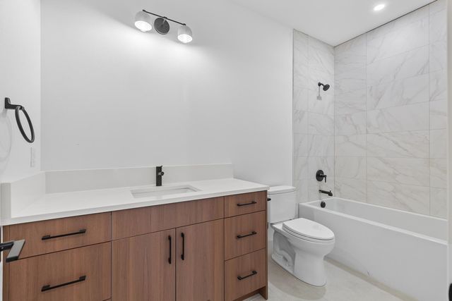5211 S Fairfax Ln, Spokane Valley, WA 99037