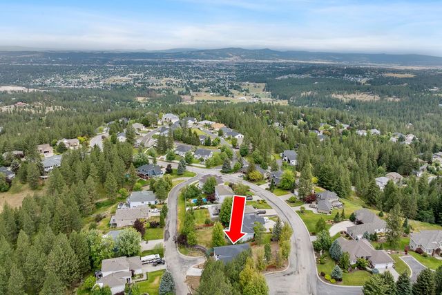 5211 S Fairfax Ln, Spokane Valley, WA 99037