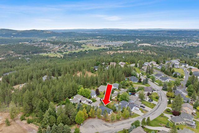 5211 S Fairfax Ln, Spokane Valley, WA 99037