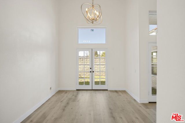 9633 Lilly Court, Los Angeles, CA 91325
