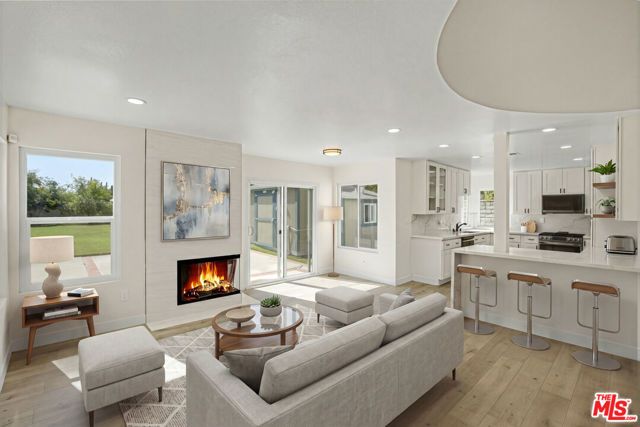 9633 Lilly Court, Los Angeles, CA 91325