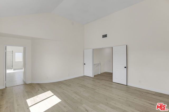 9633 Lilly Court, Los Angeles, CA 91325
