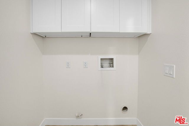 9633 Lilly Court, Los Angeles, CA 91325