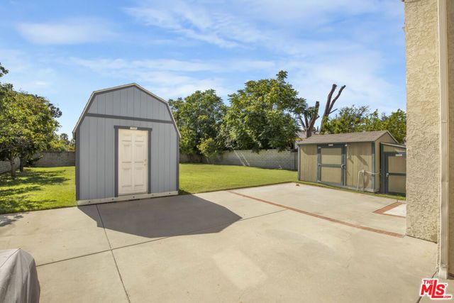 9633 Lilly Court, Los Angeles, CA 91325