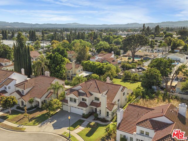 9633 Lilly Court, Los Angeles, CA 91325