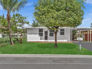 2805 NW 7th Court, Fort Lauderdale, FL 33311
