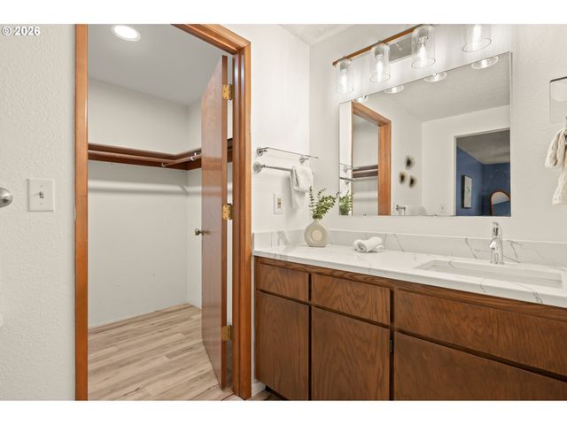 4485 BRIARS St, Eugene, OR 97404