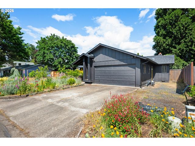 4485 BRIARS St, Eugene, OR 97404