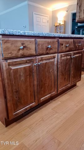 17505 Bridle Drive, Abingdon, VA 24210